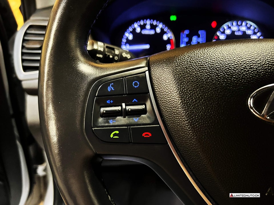 Hyundai i20 1,25 Premium 5d