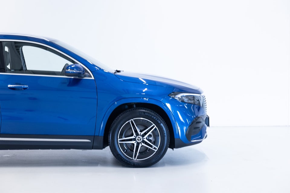 Mercedes EQA350 AMG Advance Plus 4Matic 5d
