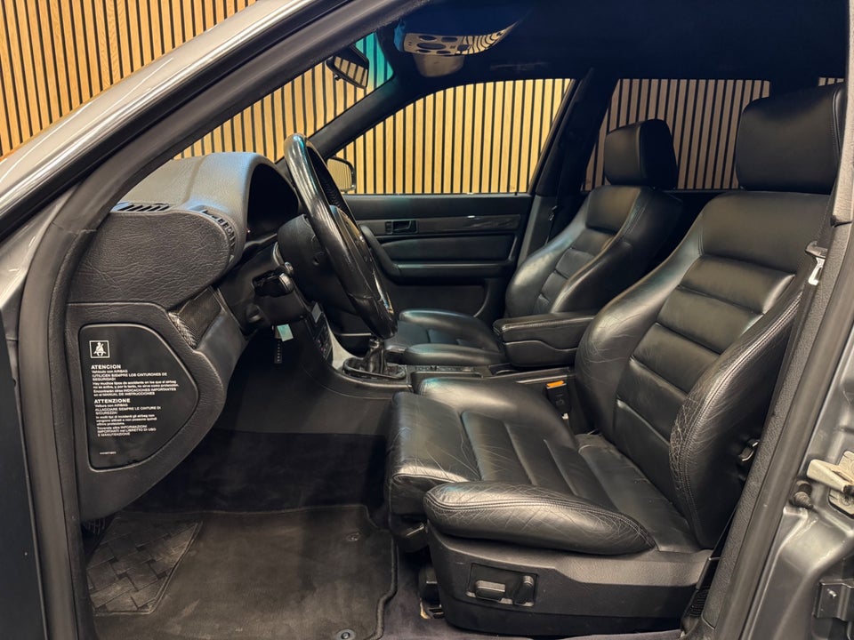 Audi S6 2,2 Avant 5d