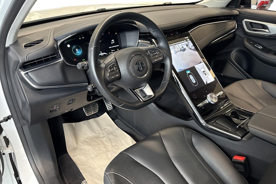 MG Marvel R Luxury 5d