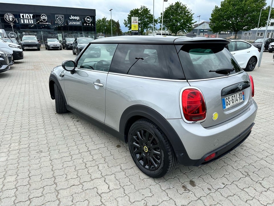 MINI Cooper SE Edition Premium Plus 3d