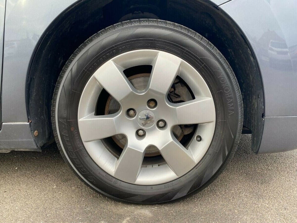 Peugeot 5008 2,0 HDi 150 Style Van 5d