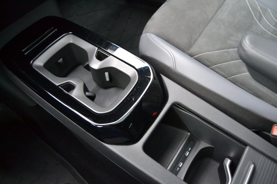 VW ID.4 77 Pro Performance Tech 5d