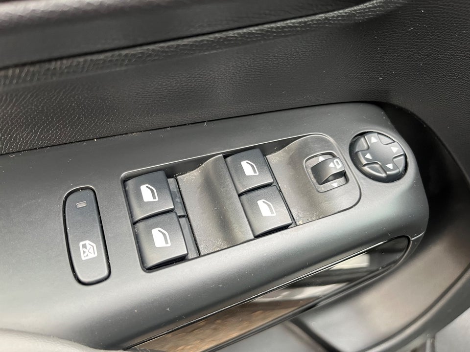 Citroën C5 Aircross 1,6 Hybrid Feel EAT8 5d