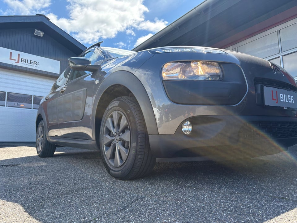 Citroën C4 Cactus 1,6 BlueHDi 100 Challenge 5d