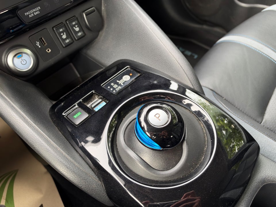 Nissan Leaf 40 Tekna 5d