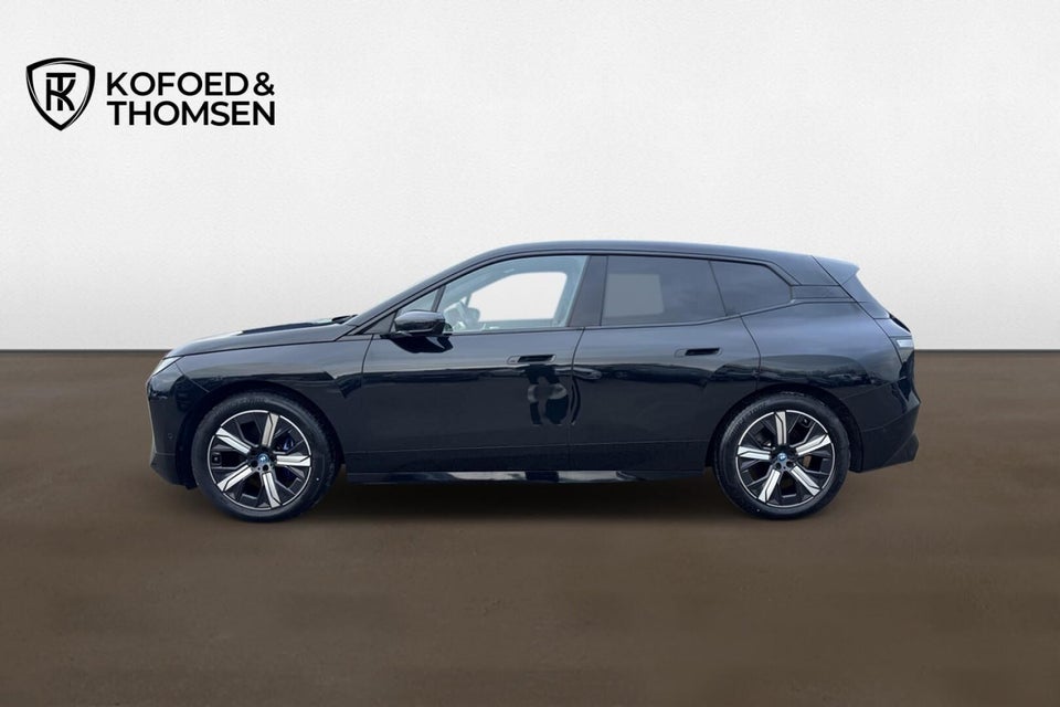 BMW iX xDrive40 5d