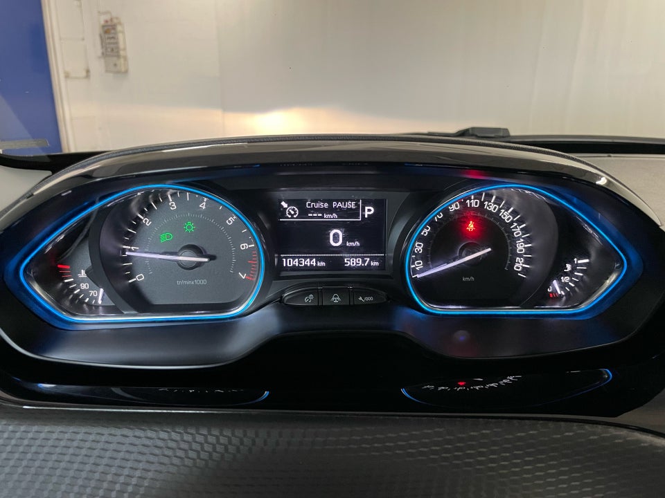 Peugeot 2008 1,2 PureTech 110 Exclusive+ EAT6 5d