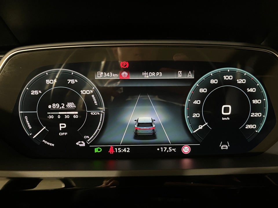 Audi Q8 e-tron 50 Advanced quattro 5d