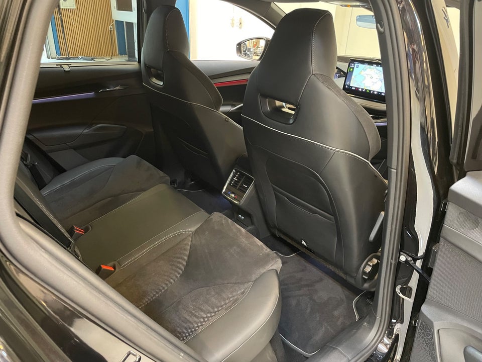 Skoda Enyaq 80x iV Sportline 5d