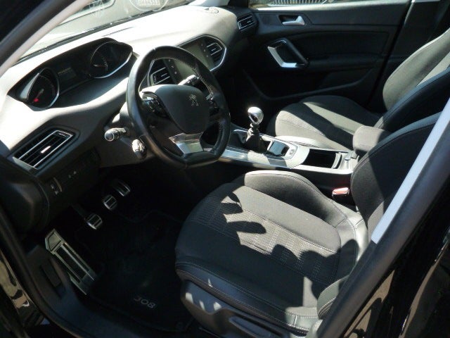 Peugeot 308 1,5 BlueHDi 130 Allure+ SW 5d