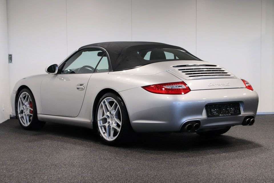 Porsche 911 Carrera S 3,8 Cabriolet PDK 2d