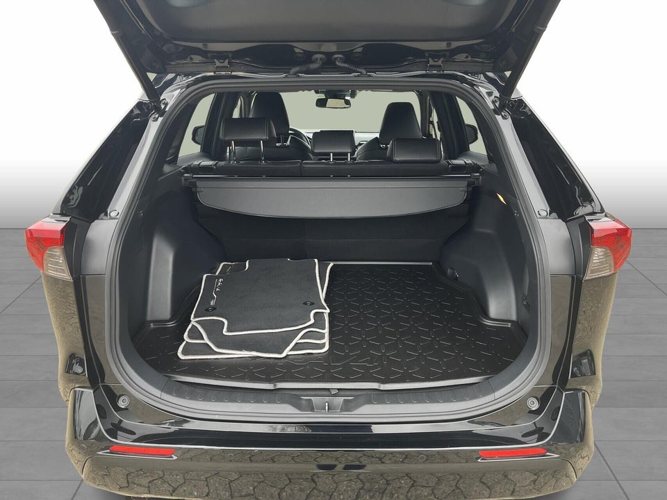 Toyota RAV4 2,5 Hybrid Black Edition MDS 5d