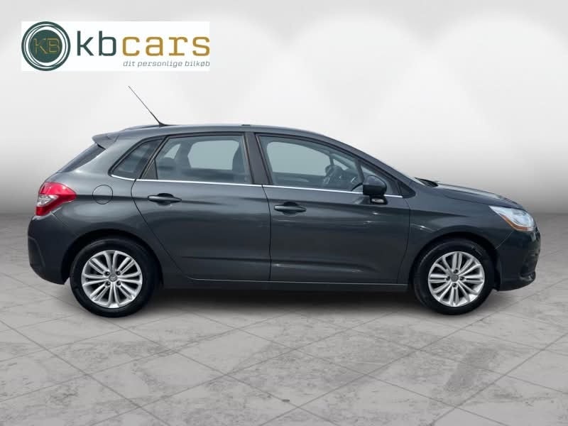 Citroën C4 1,6 e-HDi 115 Exclusive E6G 5d