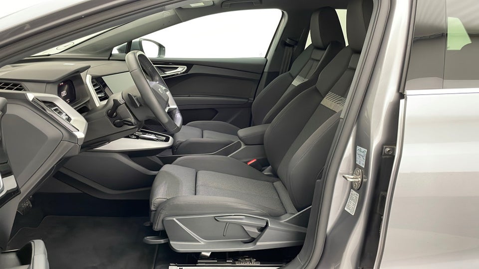 Audi Q4 e-tron 45 Attitude quattro 5d