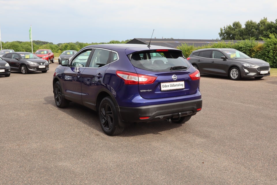 Nissan Qashqai 1,2 Dig-T 115 Tekna 5d