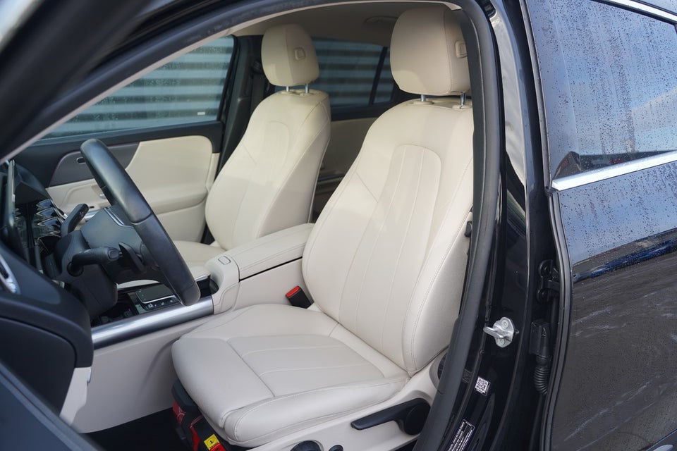 Mercedes EQA250 Progressive 5d