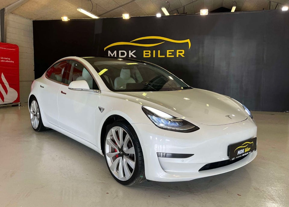 Tesla Model 3 Performance AWD 4d