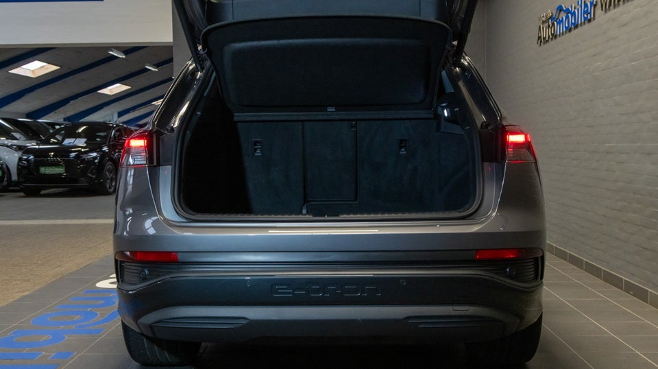 Audi Q4 e-tron 45 quattro 5d