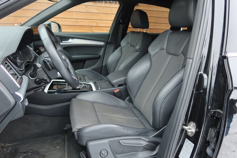 Audi Q5 50 TFSi e S-line quattro S-tr. 5d