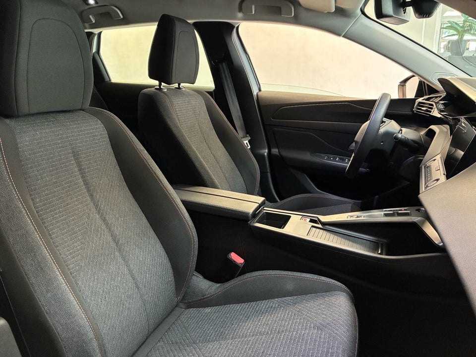 Peugeot e-308 54 Style SW 5d