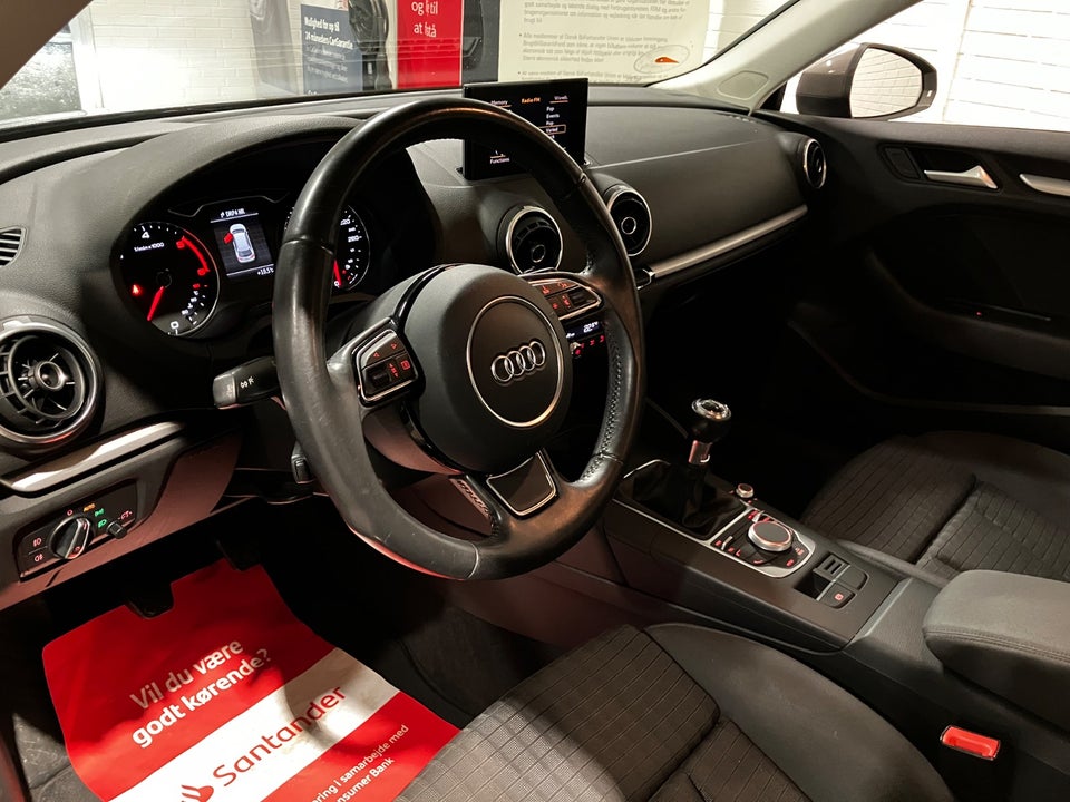 Audi A3 1,6 TDi 110 Ambition Sportback 5d