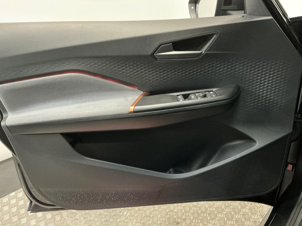 Cupra Born 77 e-Boost Dinamica Pack High 5d