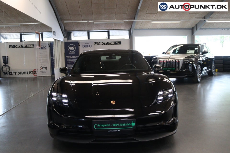 Porsche Taycan 4d