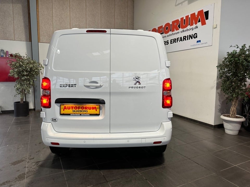 Peugeot Expert 2,0 BlueHDi 122 L2 Premium Van