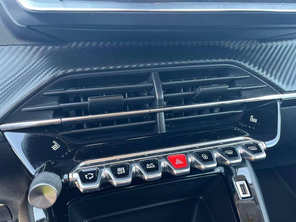 Peugeot 208 1,2 PureTech 100 Active 5d