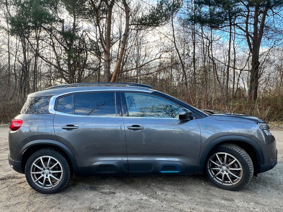 Citroën C5 Aircross 1,6 Hybrid Feel EAT8 5d