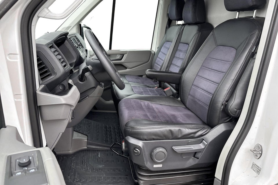 VW Crafter 35 2,0 TDi 140 Kassevogn L3H2