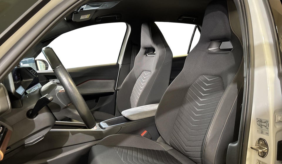 Cupra Born 58 High 5d