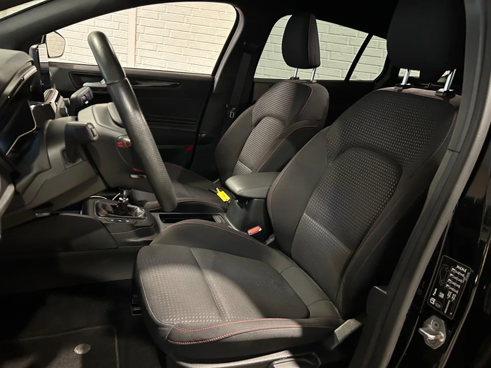 Ford Focus 1,0 EcoBoost ST-Line stc. 5d