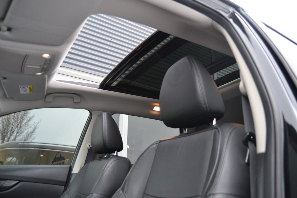 Nissan X-Trail 1,6 dCi 130 Tekna X-tr. 7prs 5d