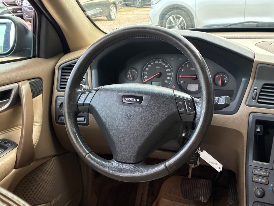 Volvo S60 2,4 T aut. 4d