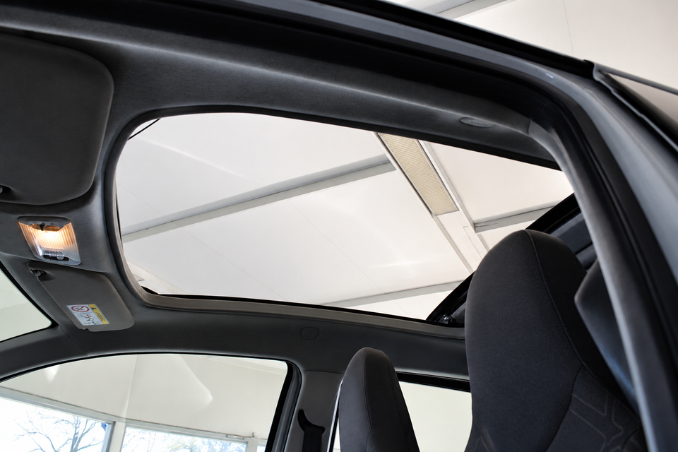 Toyota Aygo 1,0 VVT-i x-wave Sky 5d
