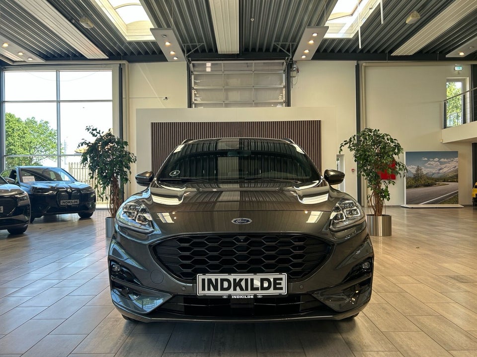 Ford Kuga 2,5 PHEV ST-Line X CVT 5d