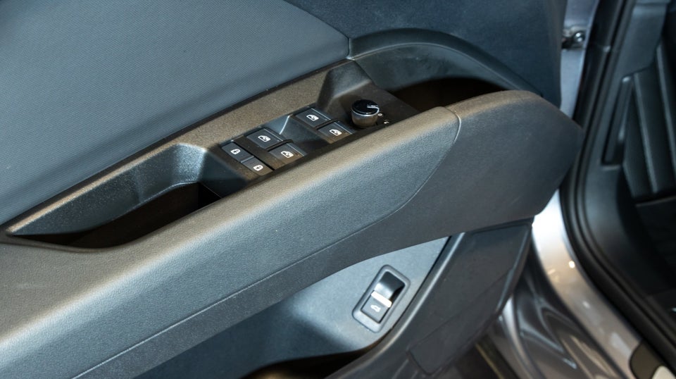 Audi Q4 e-tron 45 S-line 5d