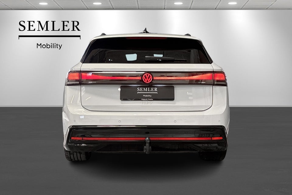 VW ID.7 77 Style+ Tourer 5d