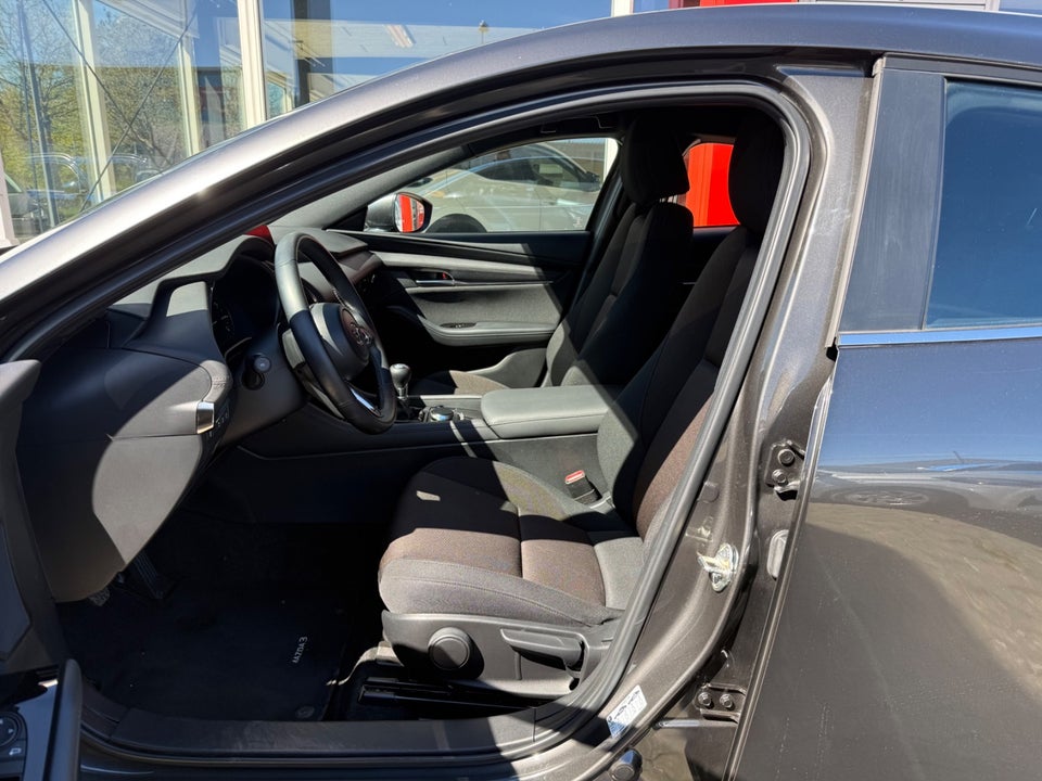 Mazda 3 2,0 e-SkyActiv-G 150 Sky 5d