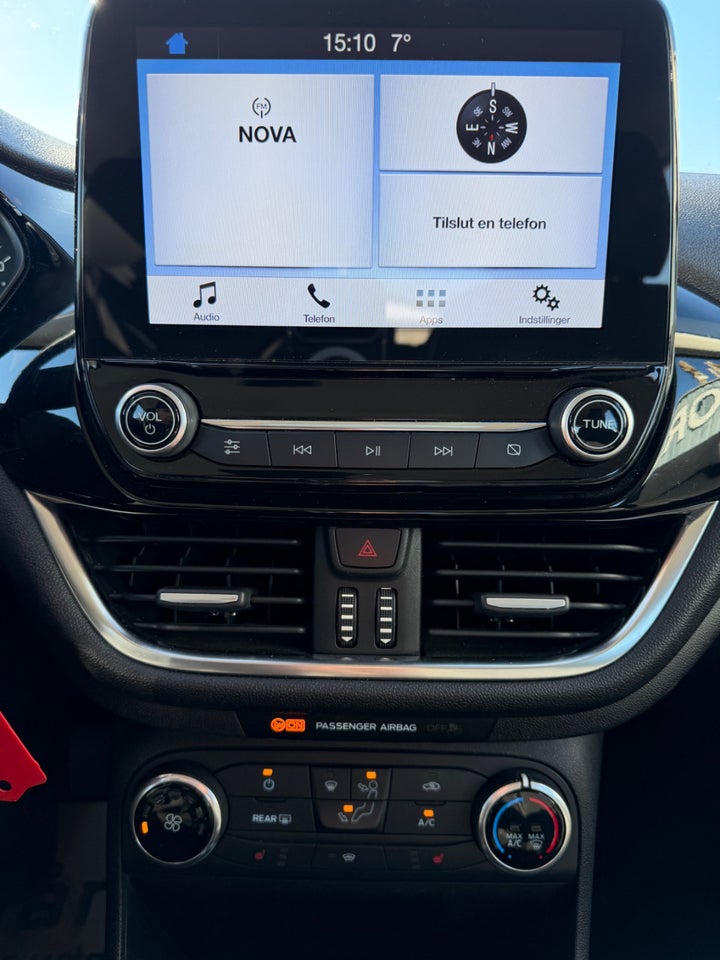 Ford Fiesta 1,0 EcoBoost Titanium 5d