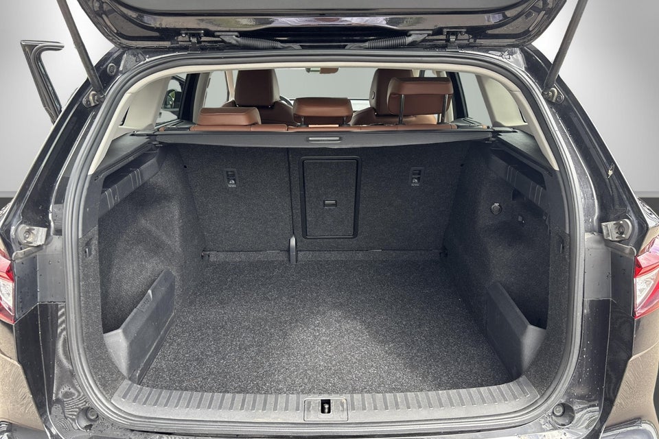 Skoda Enyaq 80 iV Clever 5d