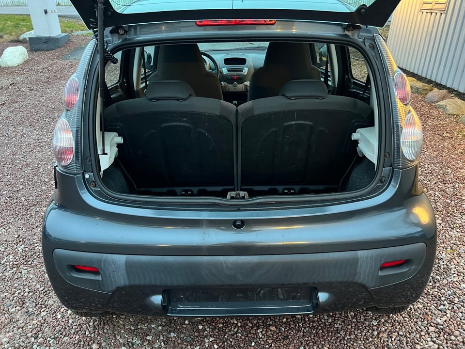 Citroën C1 1,0i  5d