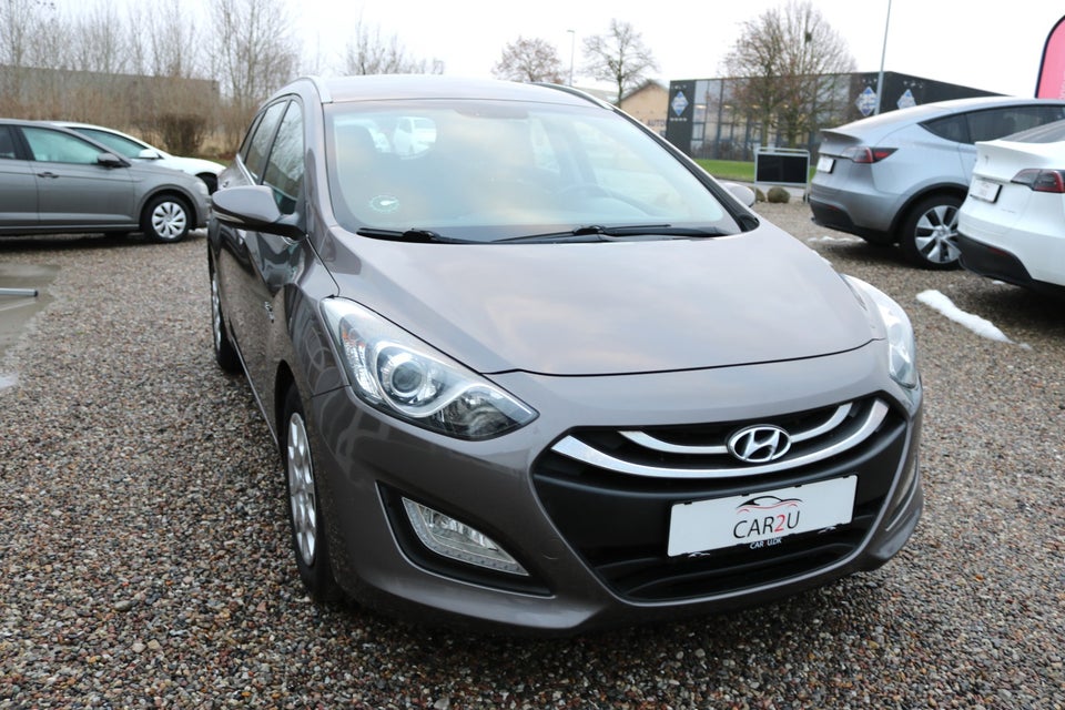 Hyundai i30 1,6 CRDi 110 Style Eco 5d