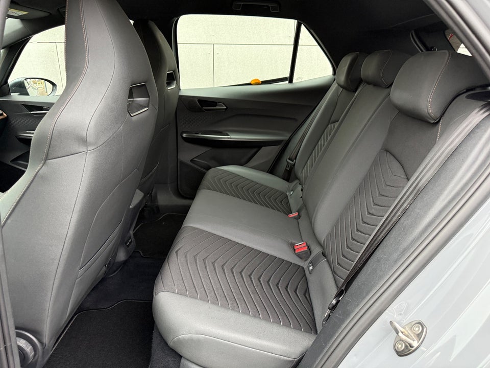 Cupra Born 58 High 5d