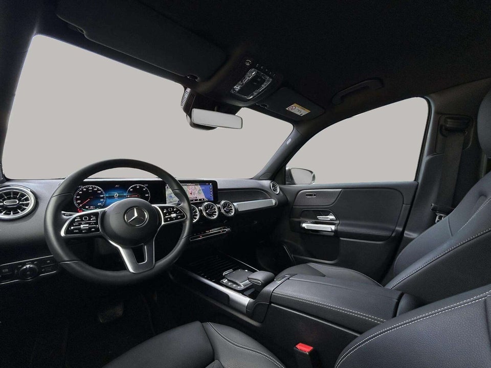 Mercedes EQB300 Progressive 4Matic 5d