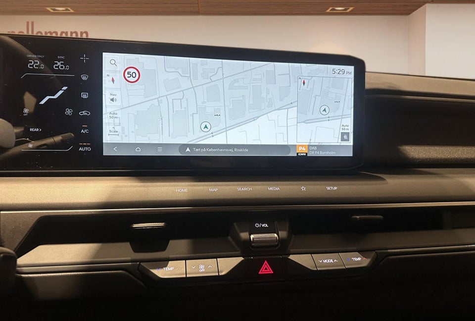 Kia EV9 76 Standard Range Upgrade RWD 7prs 5d