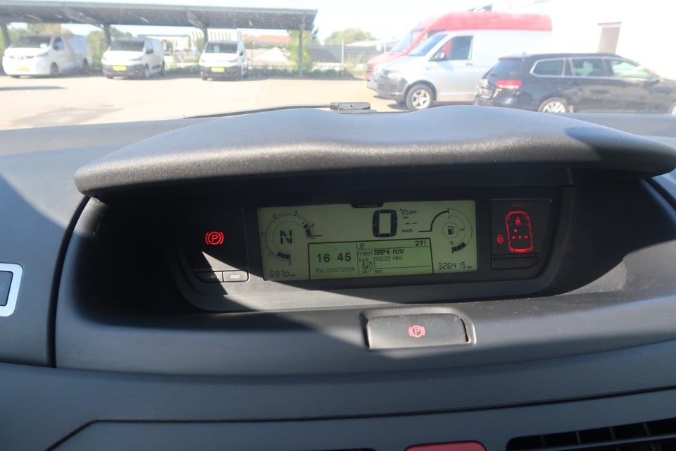 Citroën Grand C4 Picasso 1,6 e-HDi 112 Business E6G 7prs 5d