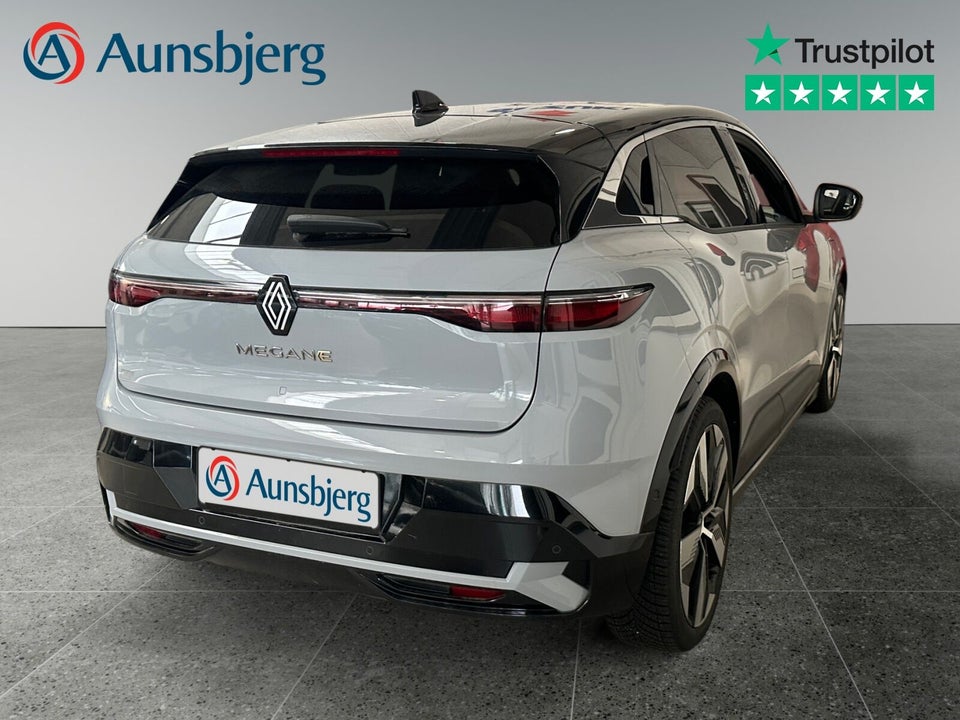 Renault Megane E-Tech 60 Techno 5d